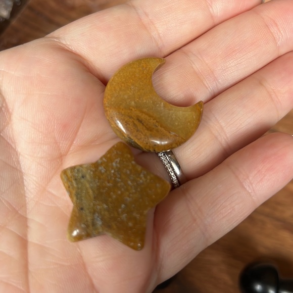 Crystals - Picture 4 of 5